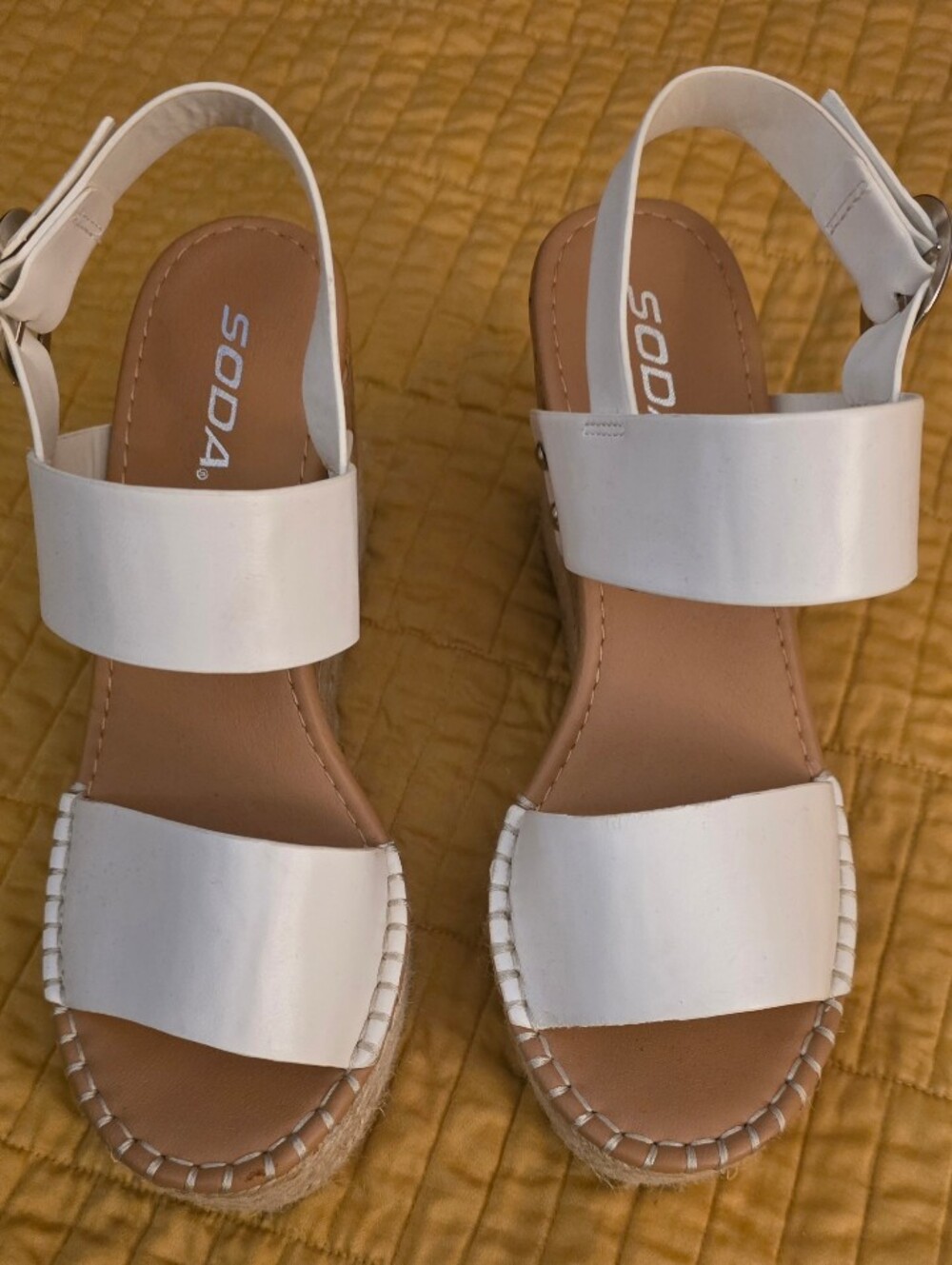 Soda White Espadrille Platform Wedge Sandals Size 8.5 - Picture 2 of 6